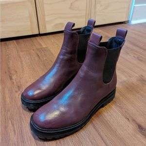 EVERLANE - The Lug Chelsea Boot